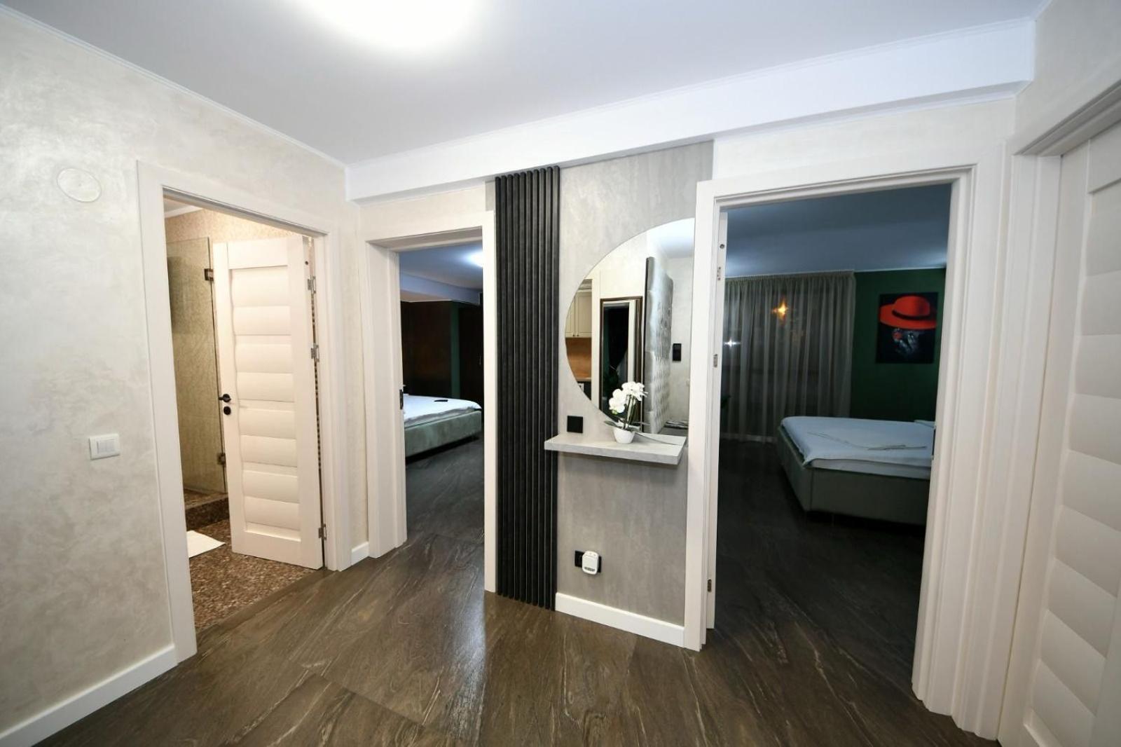 Fly - Regim Hotelier Galati Exterior photo